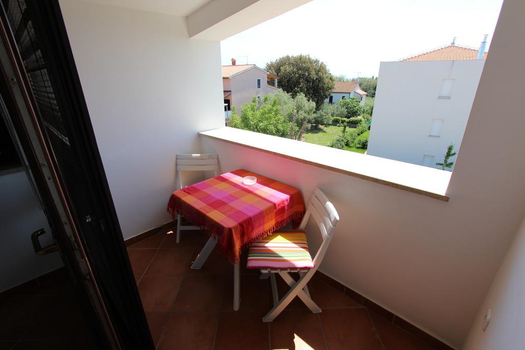 Apartments Romano Rovinj Room photo