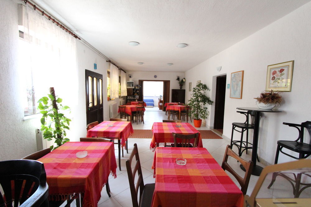 Apartments Romano Rovinj Exterior photo